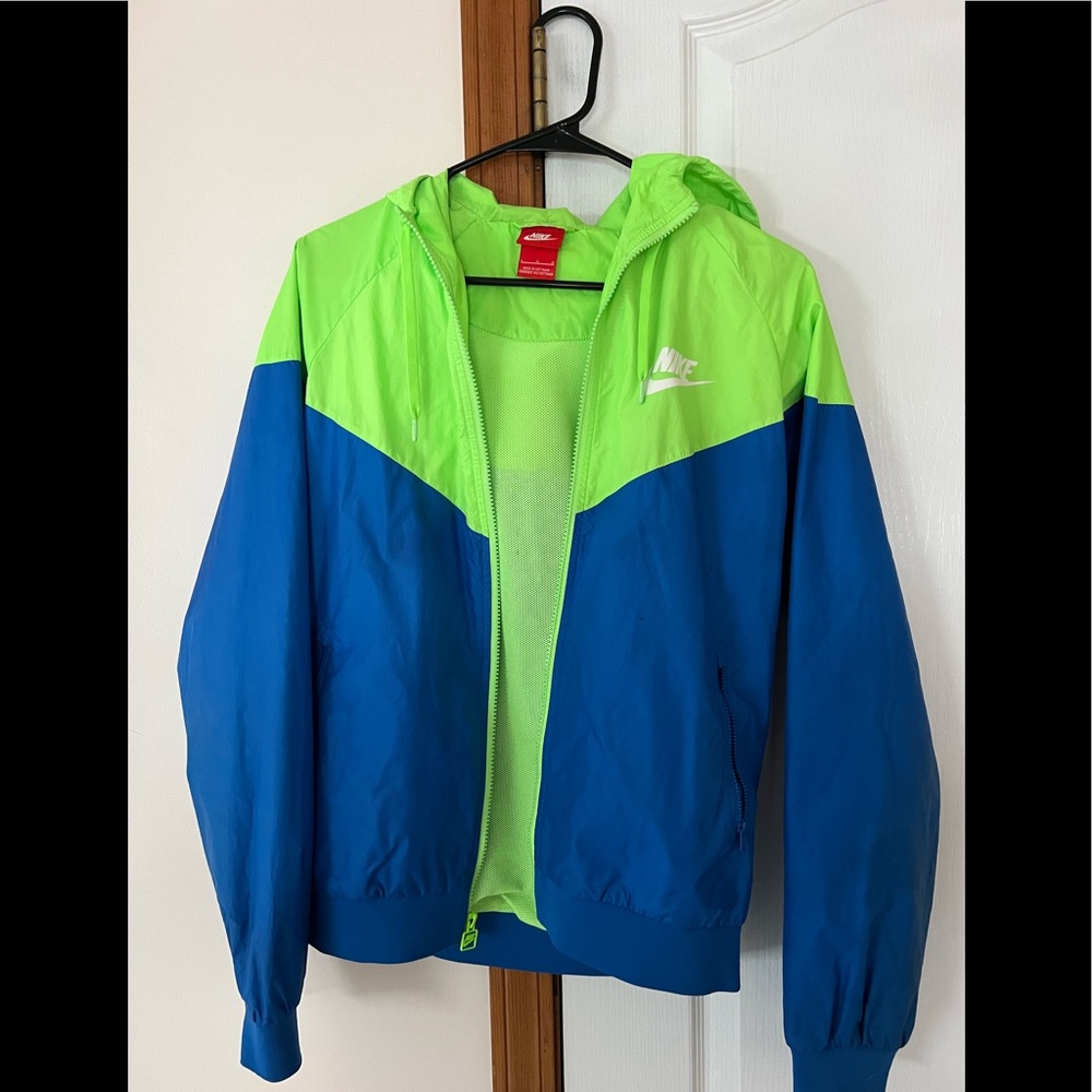 Nike Retro Windbreaker